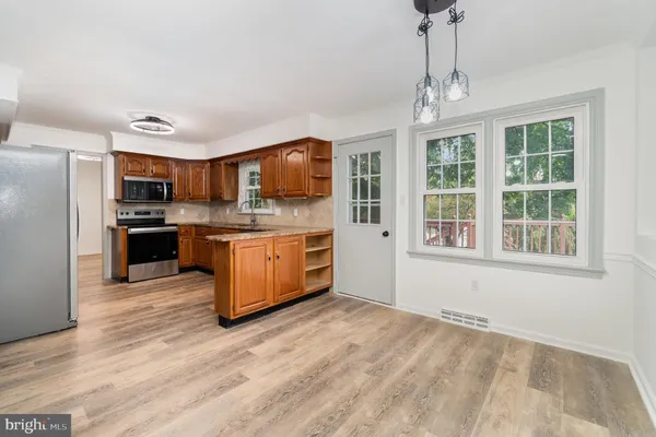 $475,000 | 5221 Meadowbrook Drive, Mechanicsburg, PA 17050