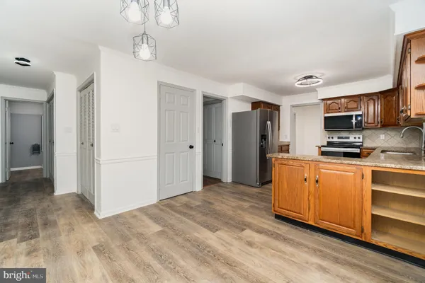 $475,000 | 5221 Meadowbrook Drive, Mechanicsburg, PA 17050