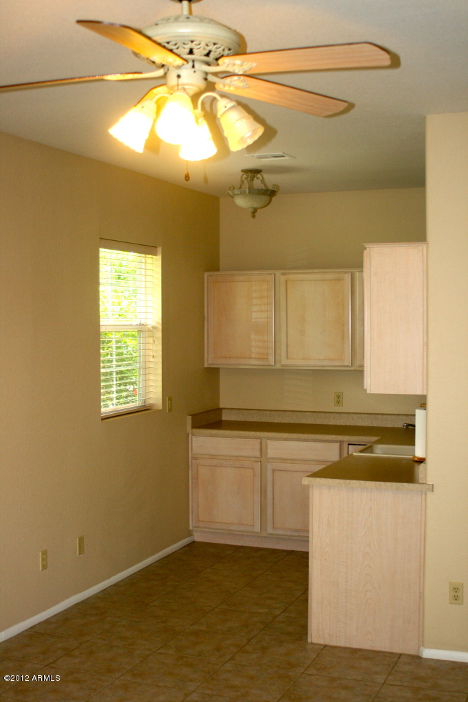 3509 East Redfield Road Gilbert, AZ 85234 - Photo 16 of 23 guest kitchen