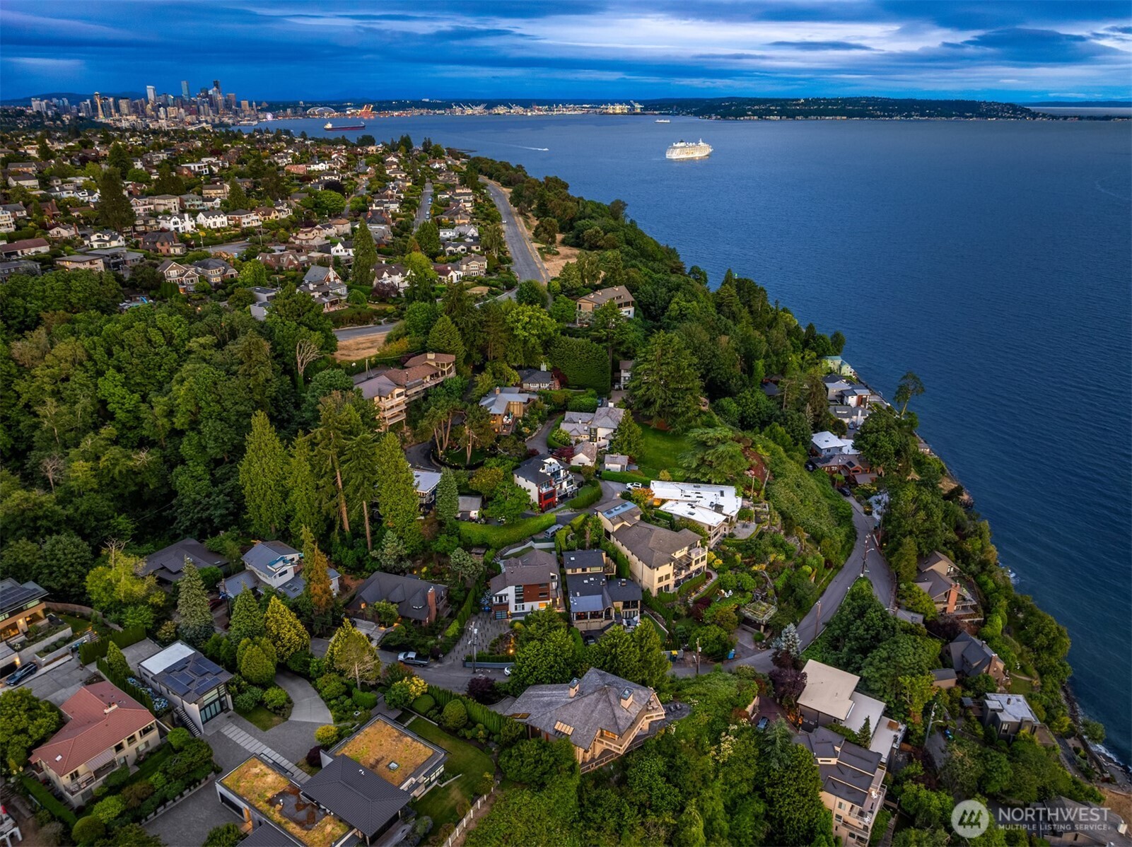 4604 West Raye Street Seattle, WA 98199 - Photo 36 of 40