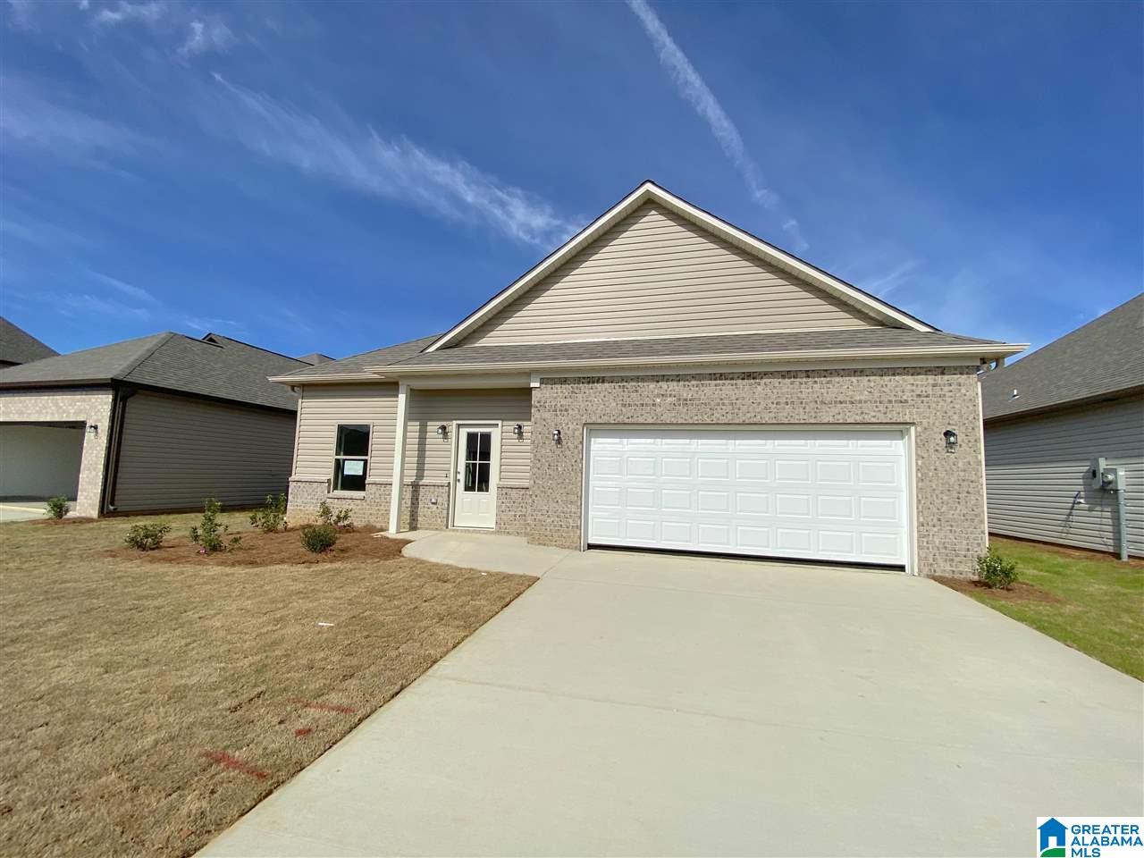 68 Granvil Way Weaver, AL 36277 - Photo 3 of 27