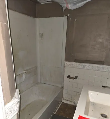 $140,000 | 91 Bellvernon Avenue, Middletown, NY 10940