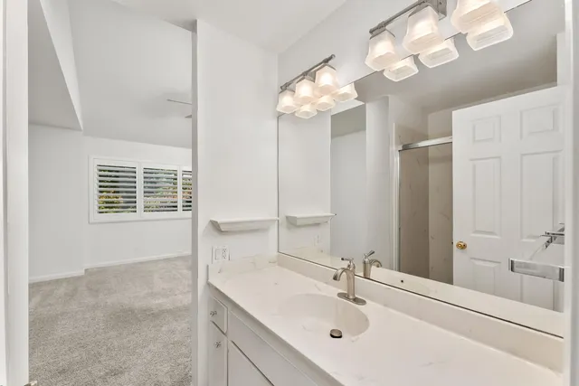 $349,999 | 709 Woodside Lane East, Unit 2, Sacramento, CA 95825