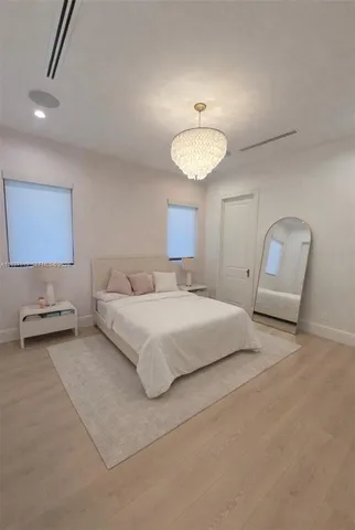 $5,995,000 | 14200 Old Cutler Road, Palmetto Bay, FL 33158