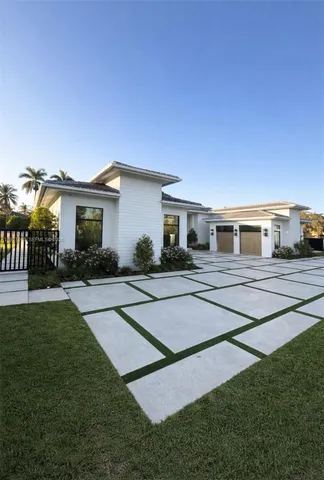 $5,995,000 | 14200 Old Cutler Road, Palmetto Bay, FL 33158