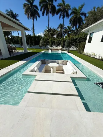 $5,995,000 | 14200 Old Cutler Road, Palmetto Bay, FL 33158