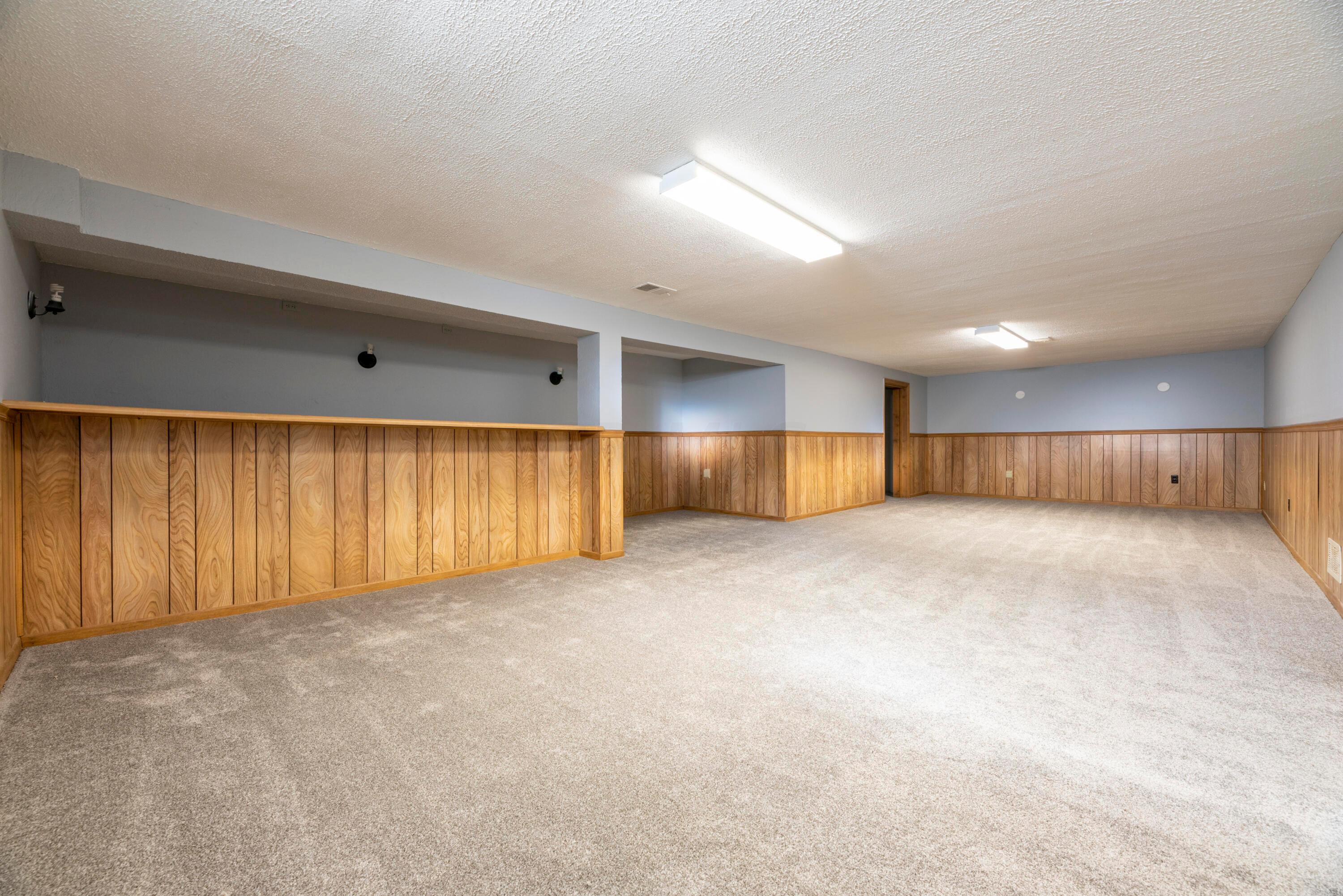 3852 Clime Road Columbus, OH 43228 - Photo 30 of 42 Gallery Image 30