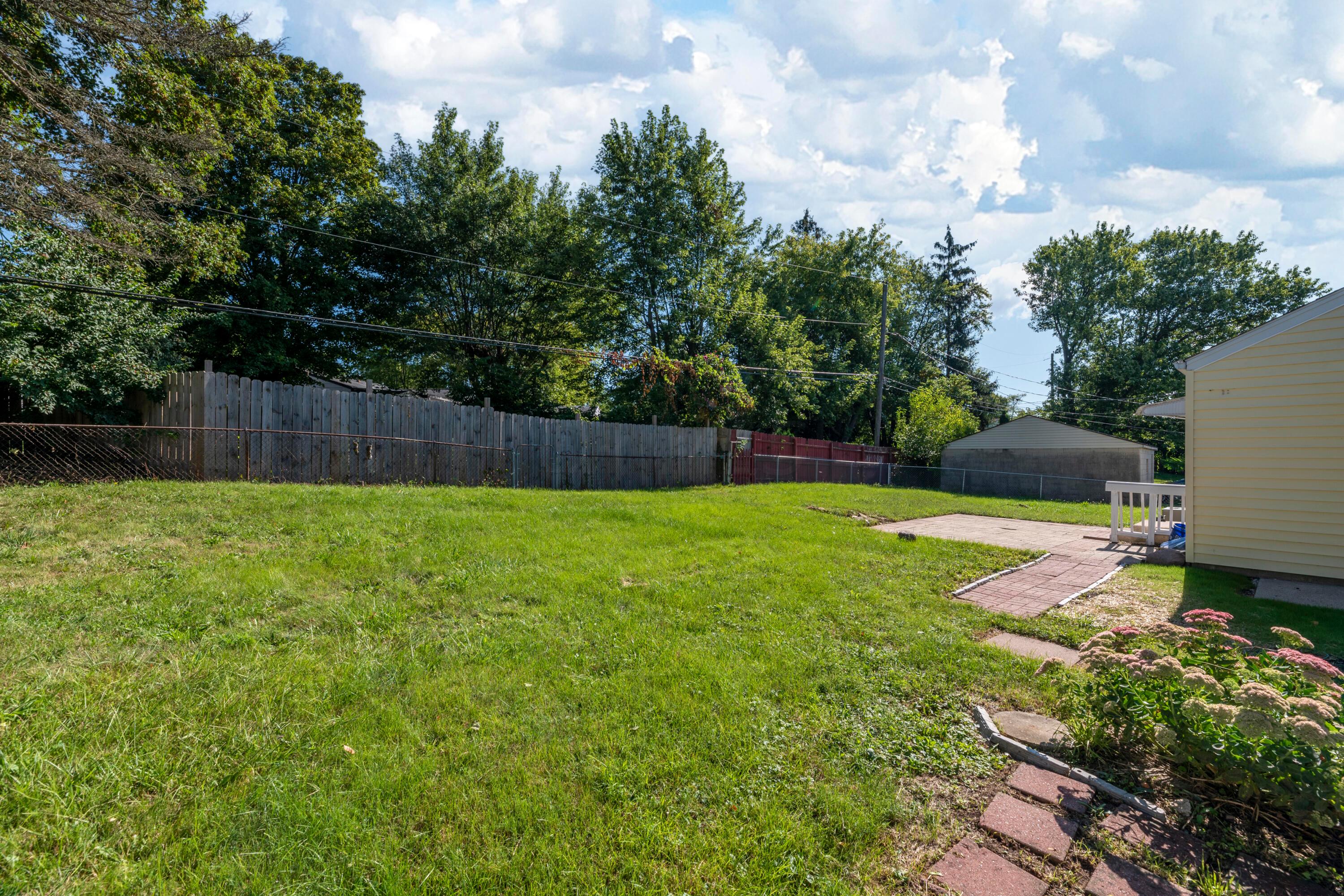 3852 Clime Road Columbus, OH 43228 - Photo 34 of 42 Gallery Image 34
