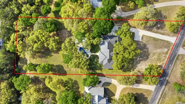 $925,000 | 259 Shepherds Crook, Helotes, TX 78023
