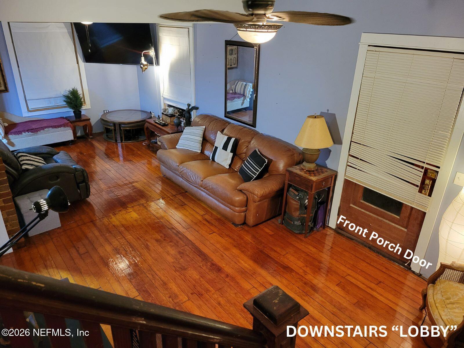 216 Summit Street Crescent City, FL 32112 - Photo 21 of 46 a living room with furniture