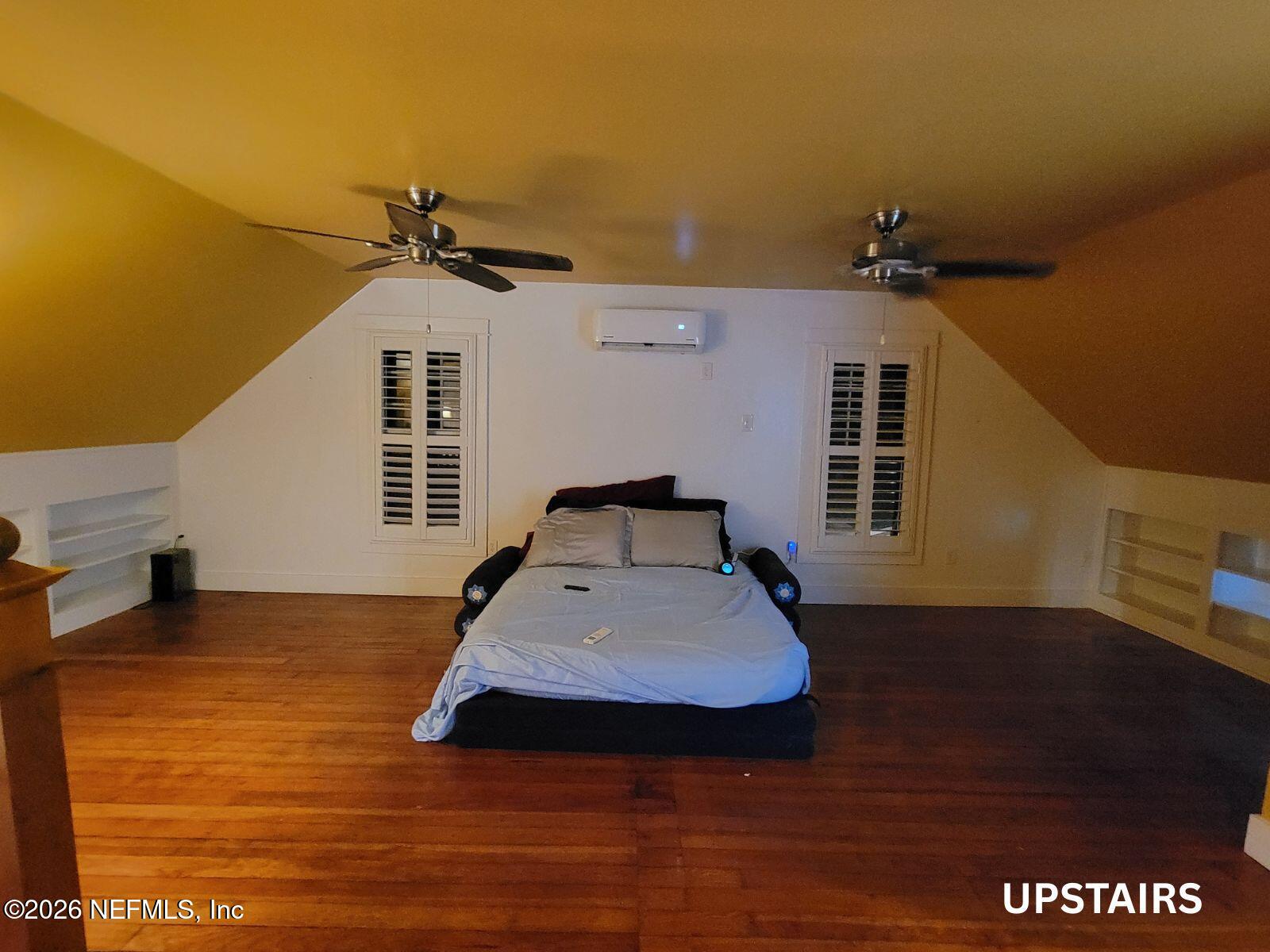 216 Summit Street Crescent City, FL 32112 - Photo 4 of 46 a very nice looking room with a large window