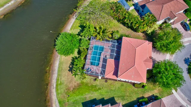 $849,900 | 6453 Kirsten Way, Lake Worth, FL 33467