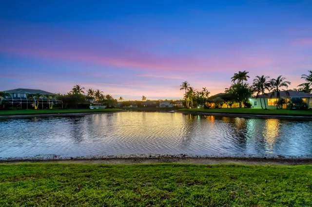 $849,900 | 6453 Kirsten Way, Lake Worth, FL 33467