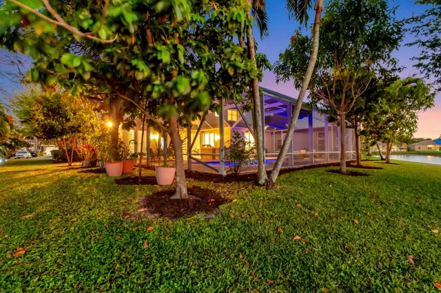 $849,900 | 6453 Kirsten Way, Lake Worth, FL 33467