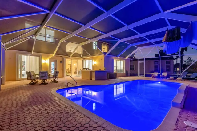 $849,900 | 6453 Kirsten Way, Lake Worth, FL 33467