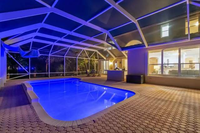 $849,900 | 6453 Kirsten Way, Lake Worth, FL 33467