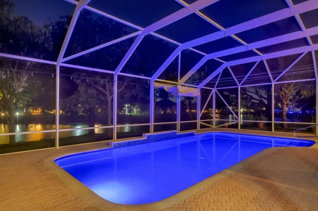 $849,900 | 6453 Kirsten Way, Lake Worth, FL 33467