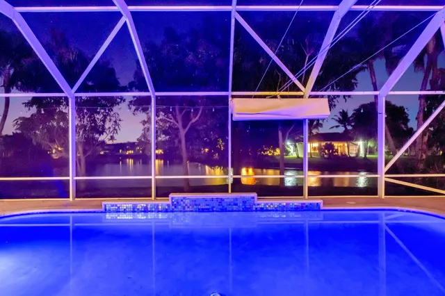 $849,900 | 6453 Kirsten Way, Lake Worth, FL 33467