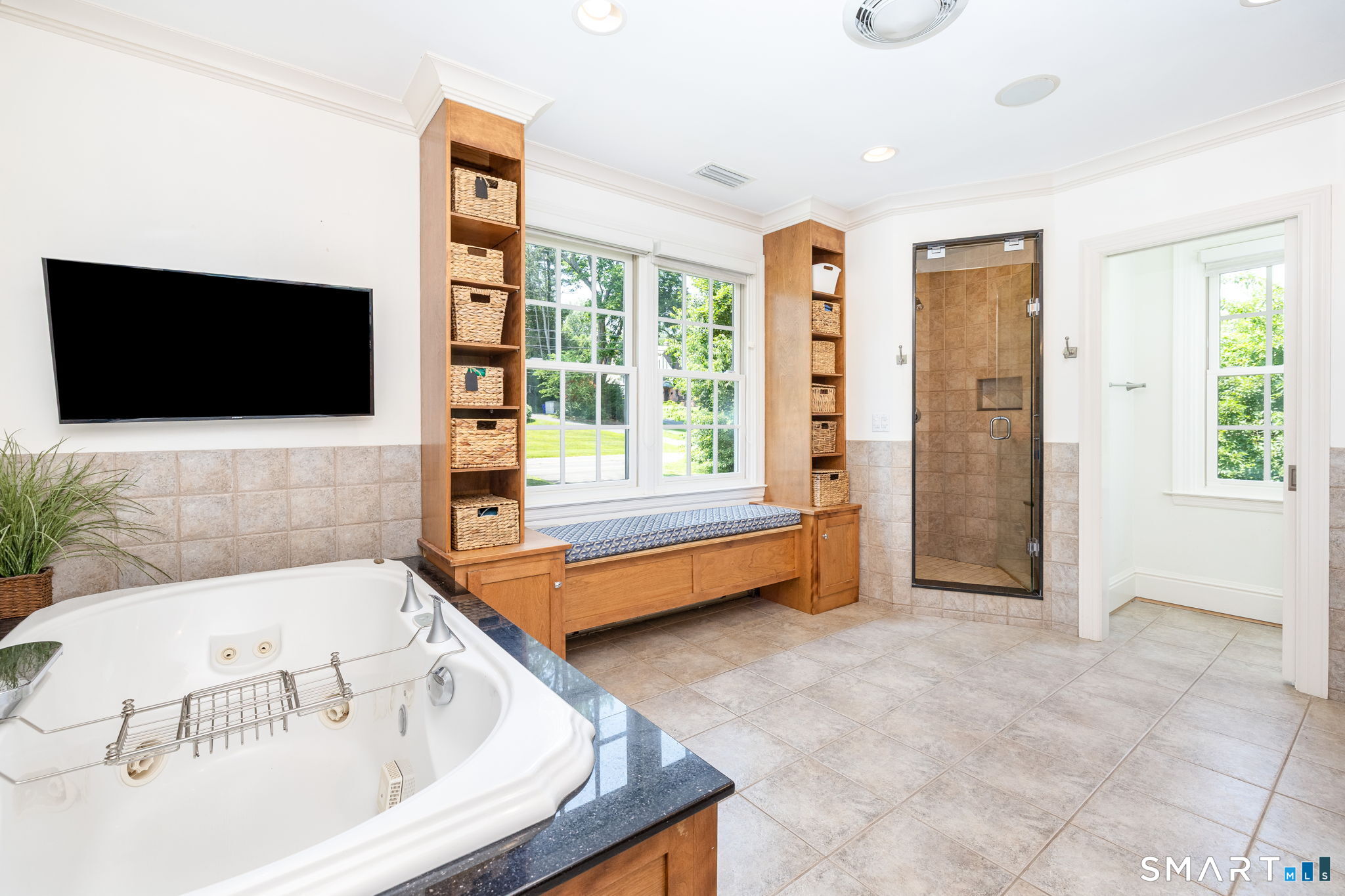 82 Ledyard Road West Hartford, CT 06117 - Photo 4 of 40 Primary Bathroom