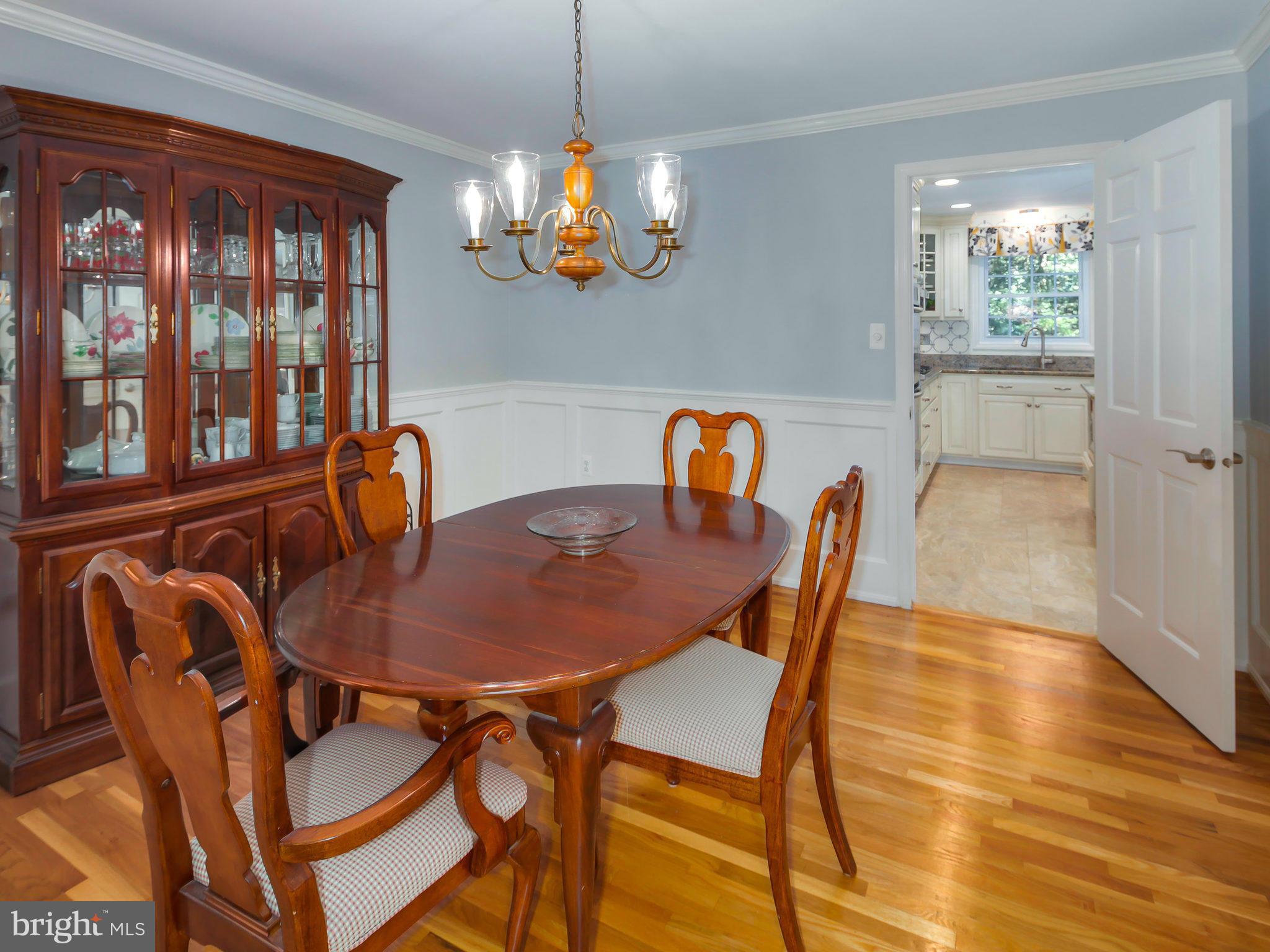 11712 Blue Smoke Trail Reston, VA 20191 - Photo 6 of 30 Dining Room