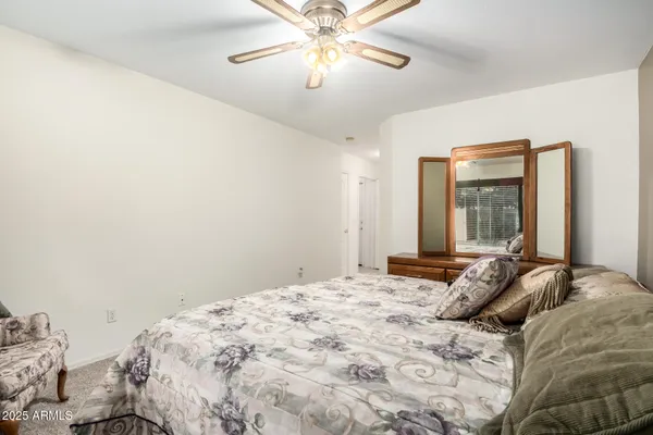 $1,975 | 1464 East Runaway Bay Drive, Chandler, AZ 85249