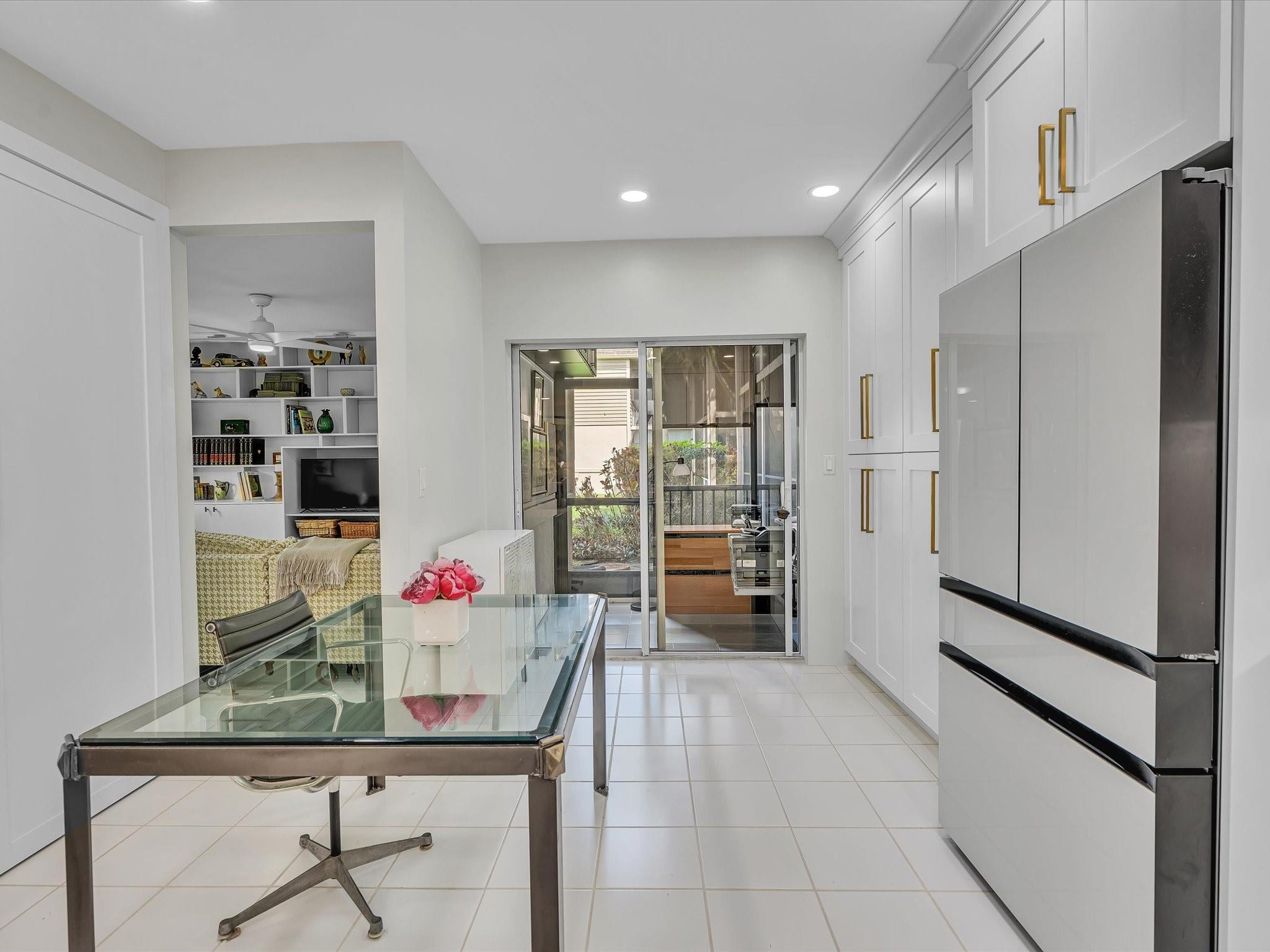 7642 Elm Ridge Drive, Unit 14L Boca Raton, FL 33433 - Photo 12 of 69 a room with furniture and window