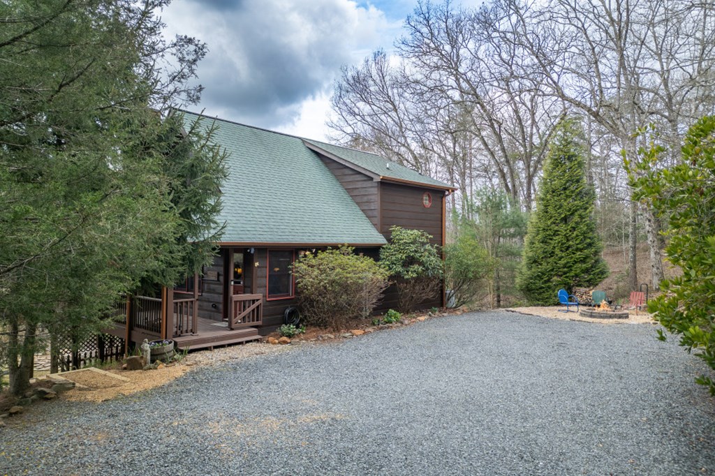 1204 Brookhaven Lane Blue Ridge, GA 30513 - Photo 25 of 44