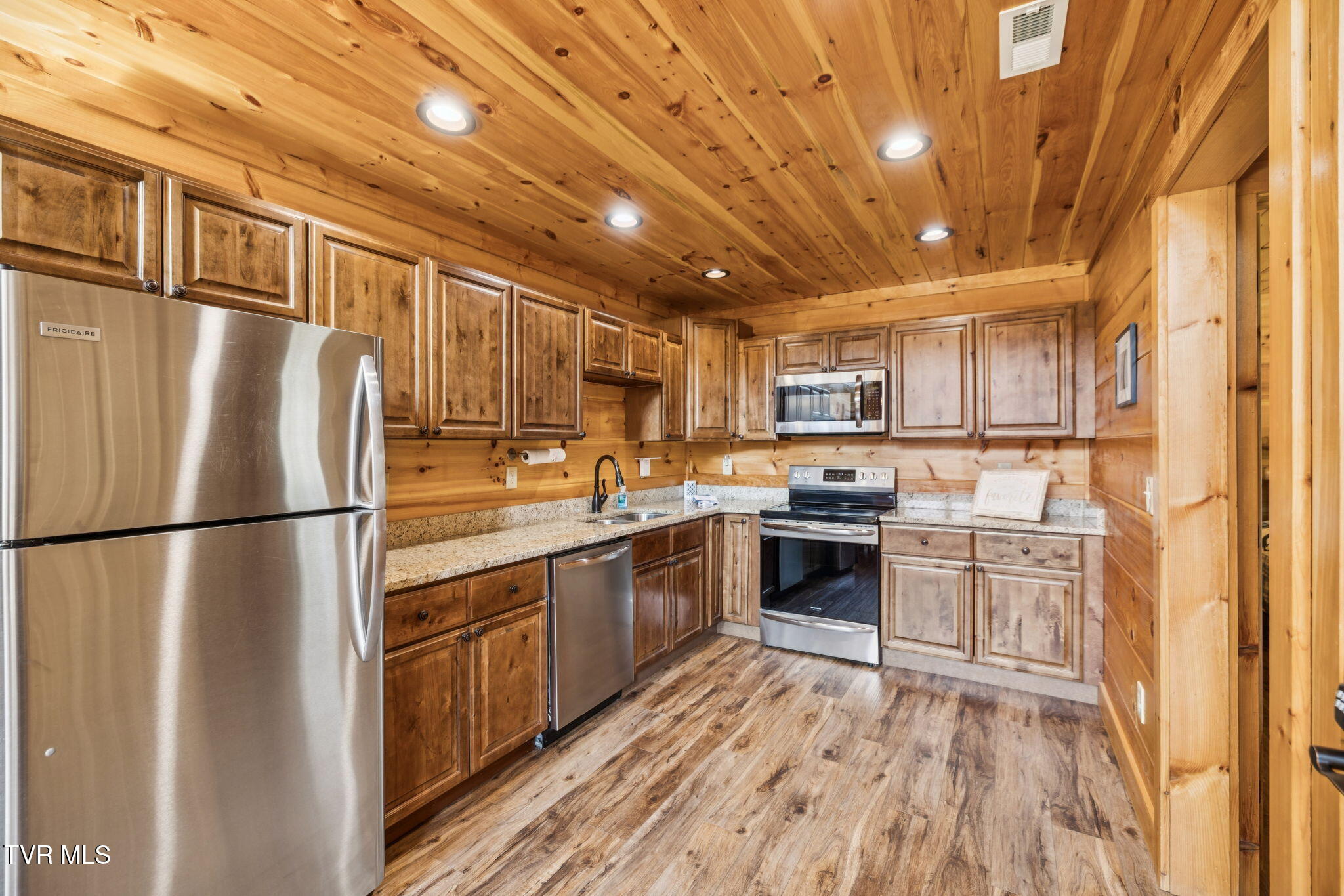 3871 Holders Grove Road Cosby, TN 37722 - Photo 20 of 40 25-3871 Holders Grove Rd - 025 - Copy -