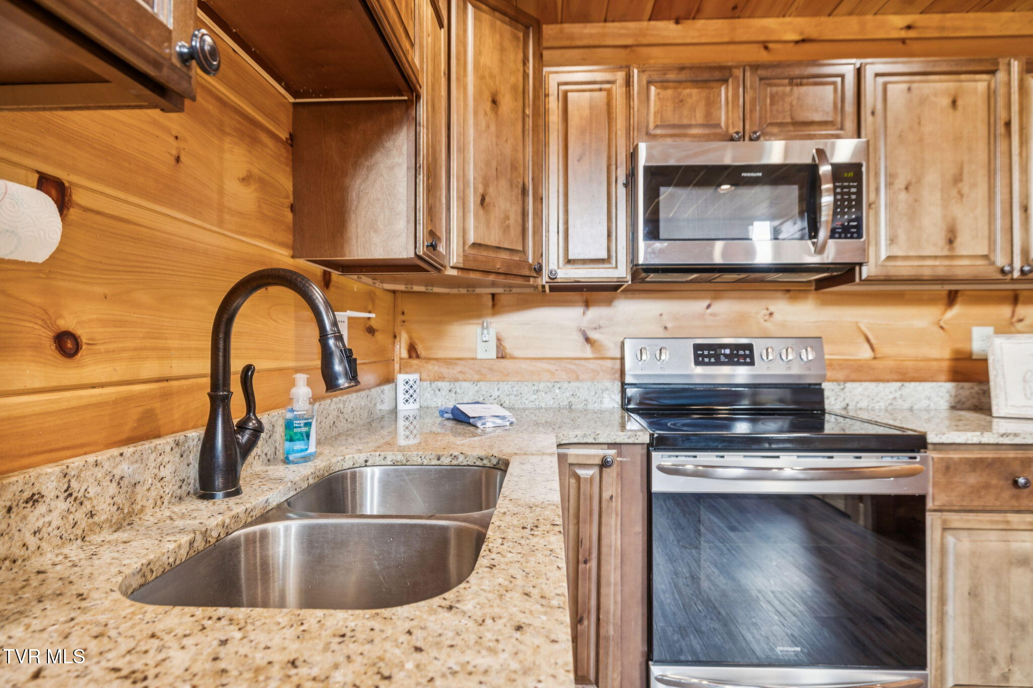 3871 Holders Grove Road Cosby, TN 37722 - Photo 22 of 40 27-3871 Holders Grove Rd - 027 - Copy -