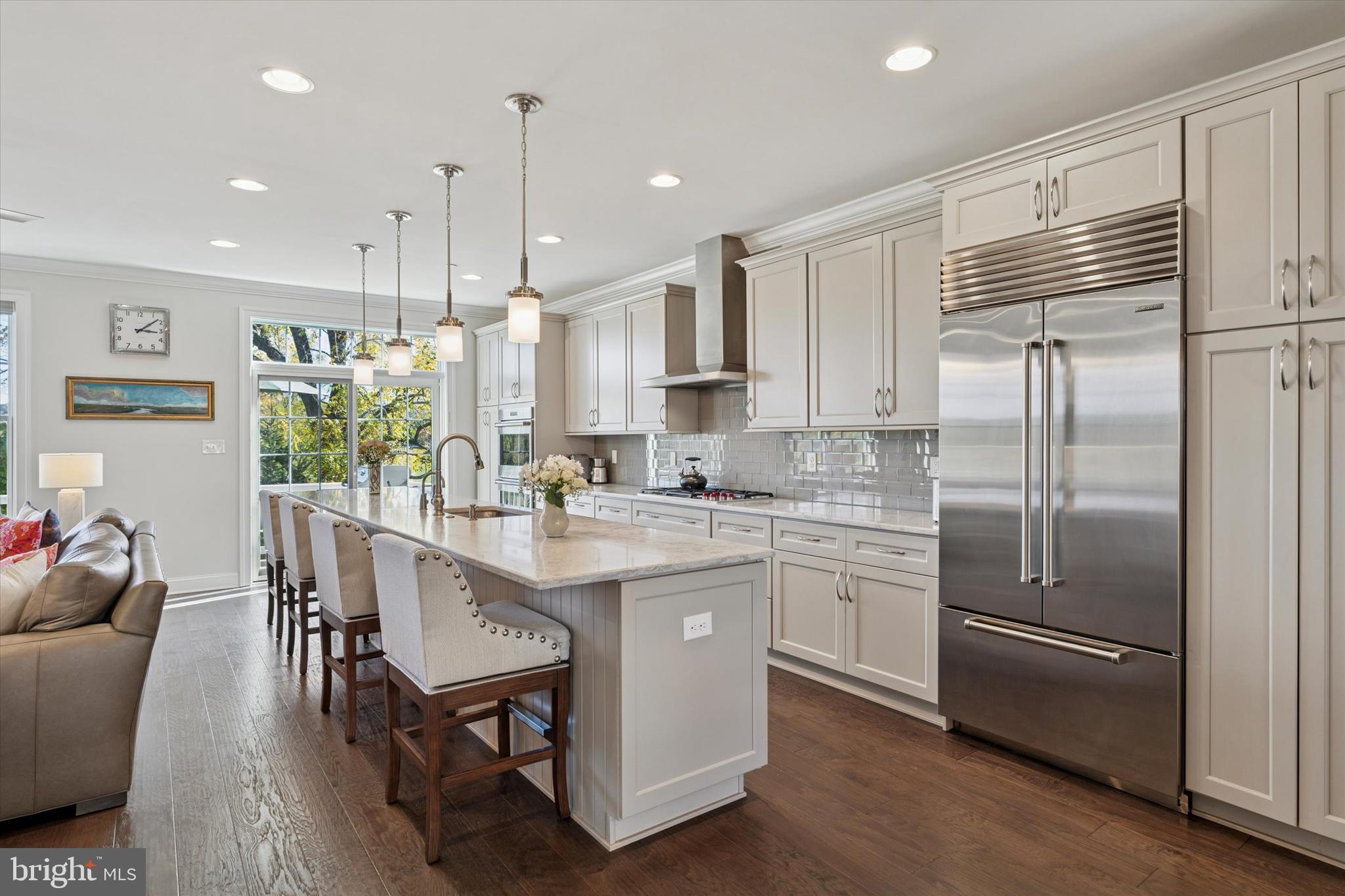 50 Parkview Cir. Wayne, PA 19087 - Photo 5 of 43 Sub Zero Fridge