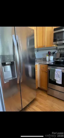 $2,000 | 115 East Park Avenue, Unit 423, Charlotte, NC 28203