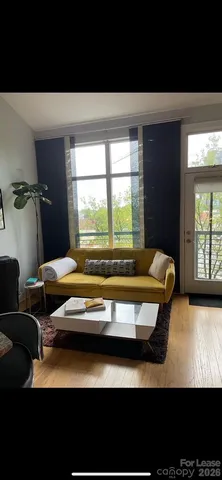 $2,000 | 115 East Park Avenue, Unit 423, Charlotte, NC 28203