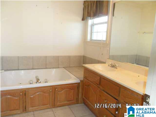 80 County Road 941 Clanton, AL 35045 - Photo 9 of 12
