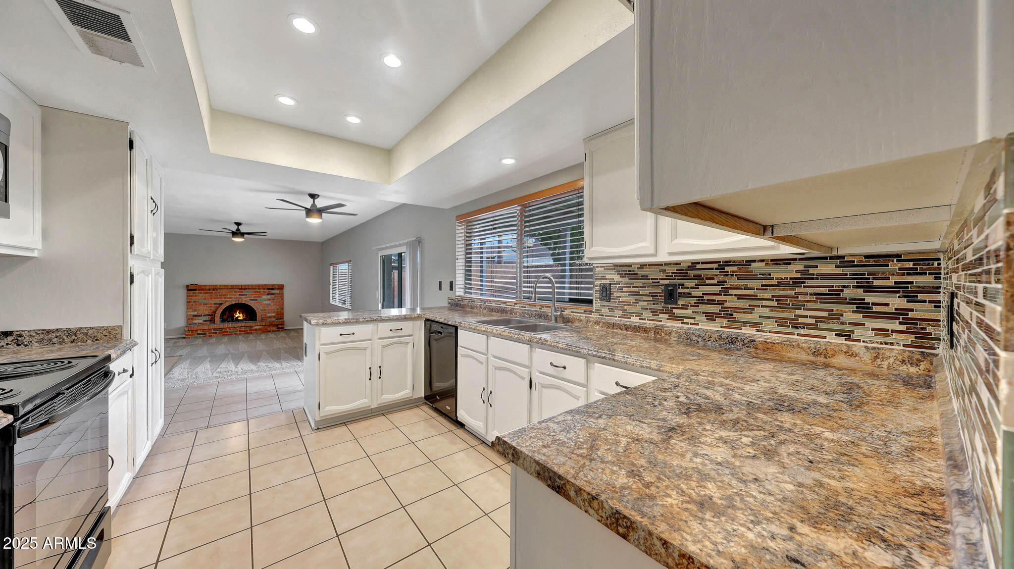 5127 West Shangri-la Road Glendale, AZ 85304 - Photo 6 of 46 B (22)