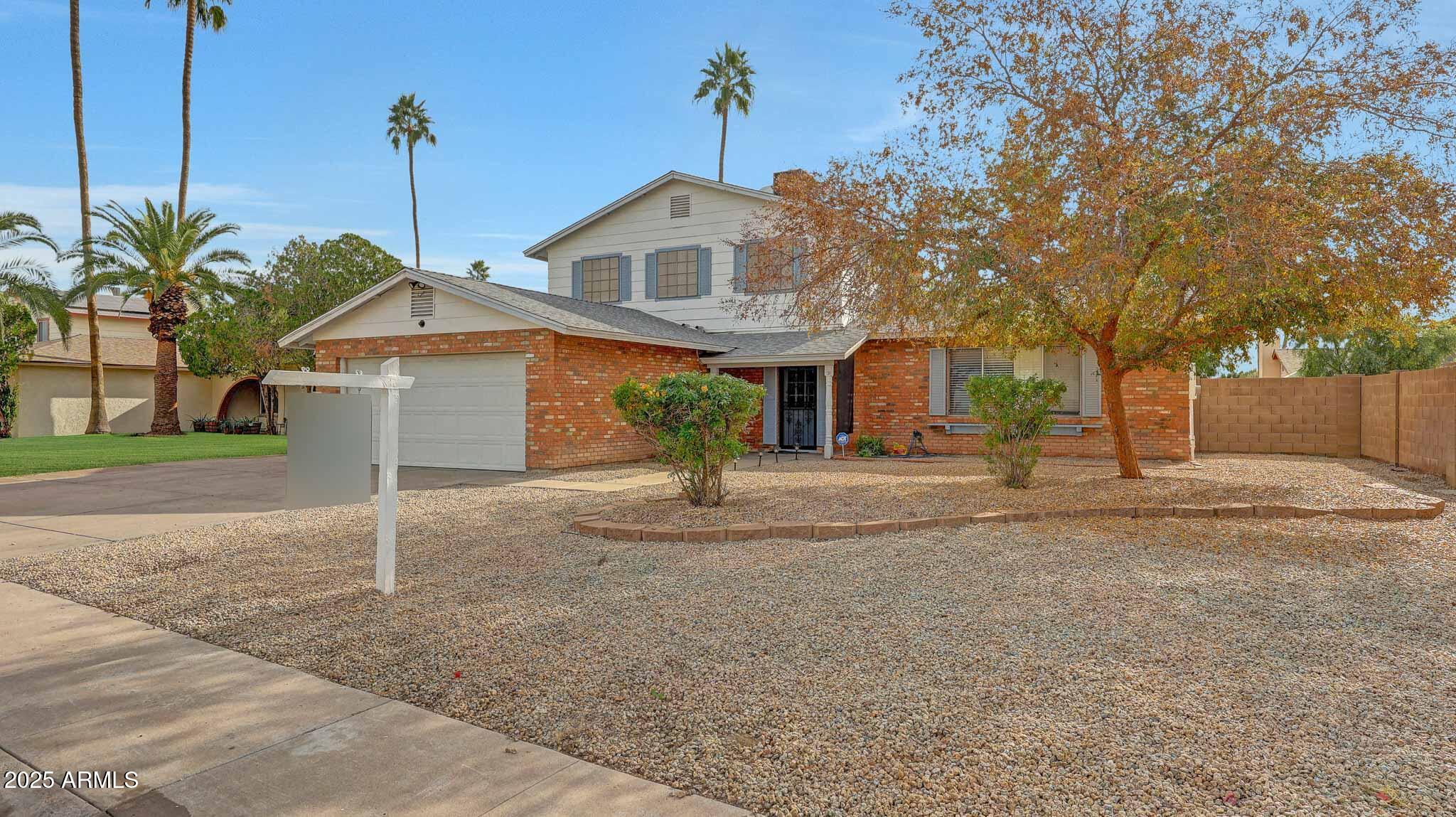 5127 West Shangri-la Road Glendale, AZ 85304 - Photo 7 of 46 Grass enhanced (3)