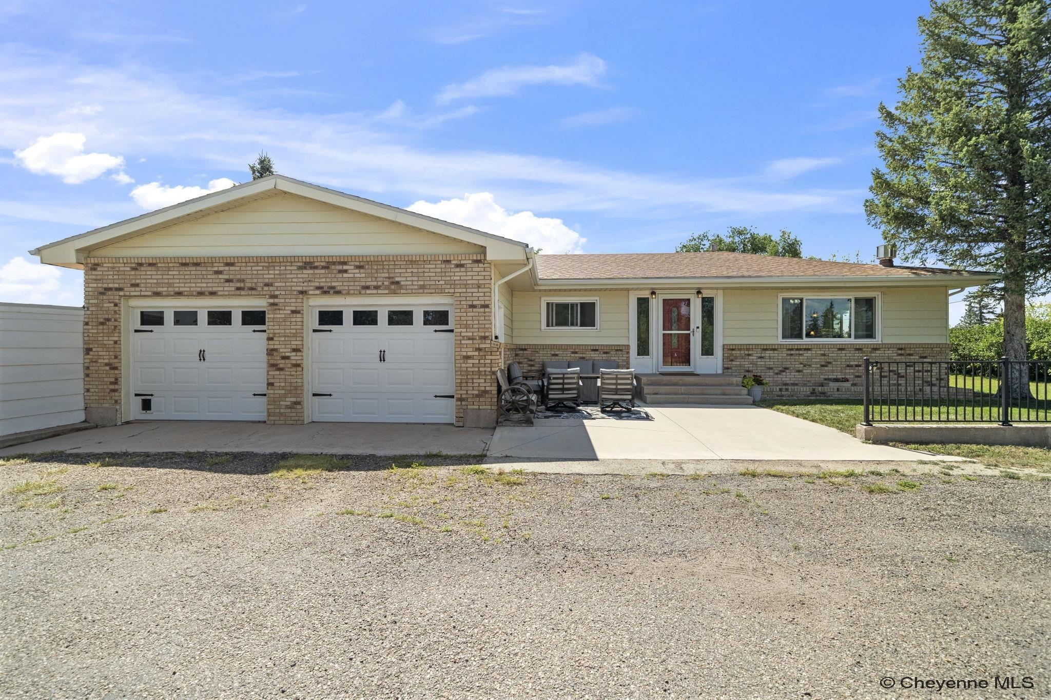 707 East Laughlin Road Cheyenne, WY 82009 - Photo 3 of 36 Gallery Image 3