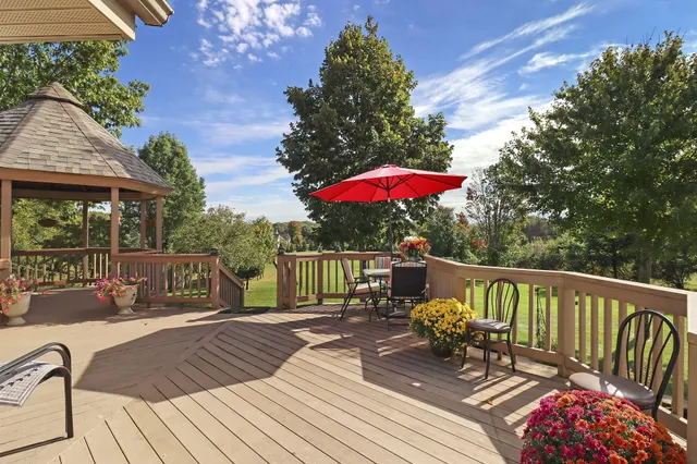 $624,900 | 7041 Townline Road, Norway, WI 53185