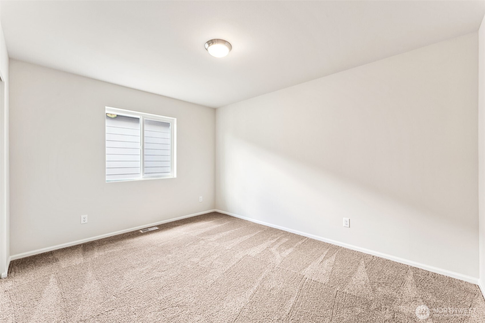 9840 Ferns Loop Southeast Yelm, WA 98597 - Photo 22 of 29