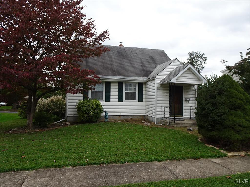 432 Locust Road Hellertown, PA 18055 - Photo 1 of 25 Gallery Image 1