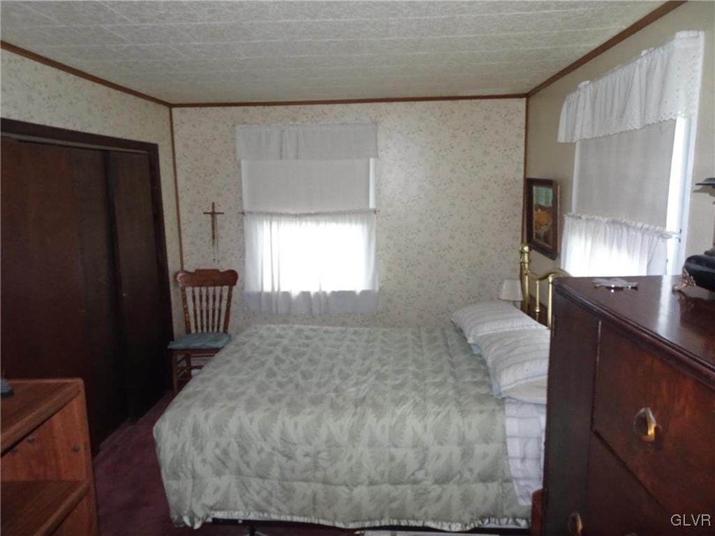 432 Locust Road Hellertown, PA 18055 - Photo 16 of 25 Gallery Image 16