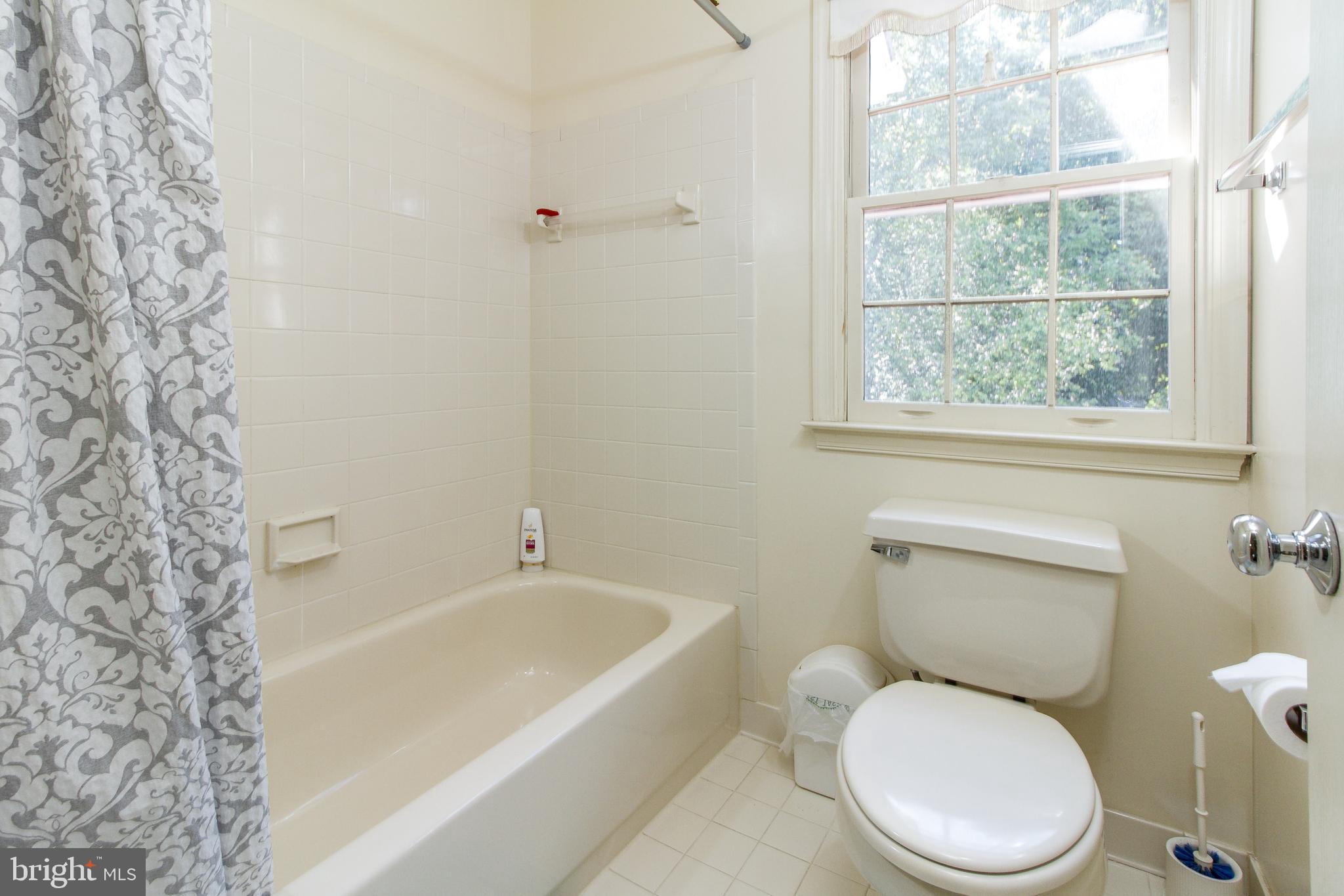 13118 Riviera Terrace Silver Spring, MD 20904 - Photo 24 of 36 Gallery Image 24