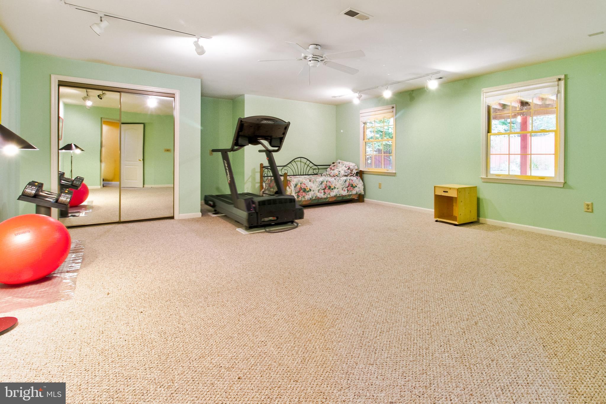 13118 Riviera Terrace Silver Spring, MD 20904 - Photo 31 of 36 Gallery Image 31