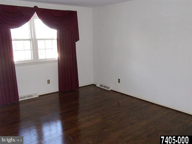 2890 Lehigh Road York, PA 17402 - Photo 11 of 19 Gallery Image 11