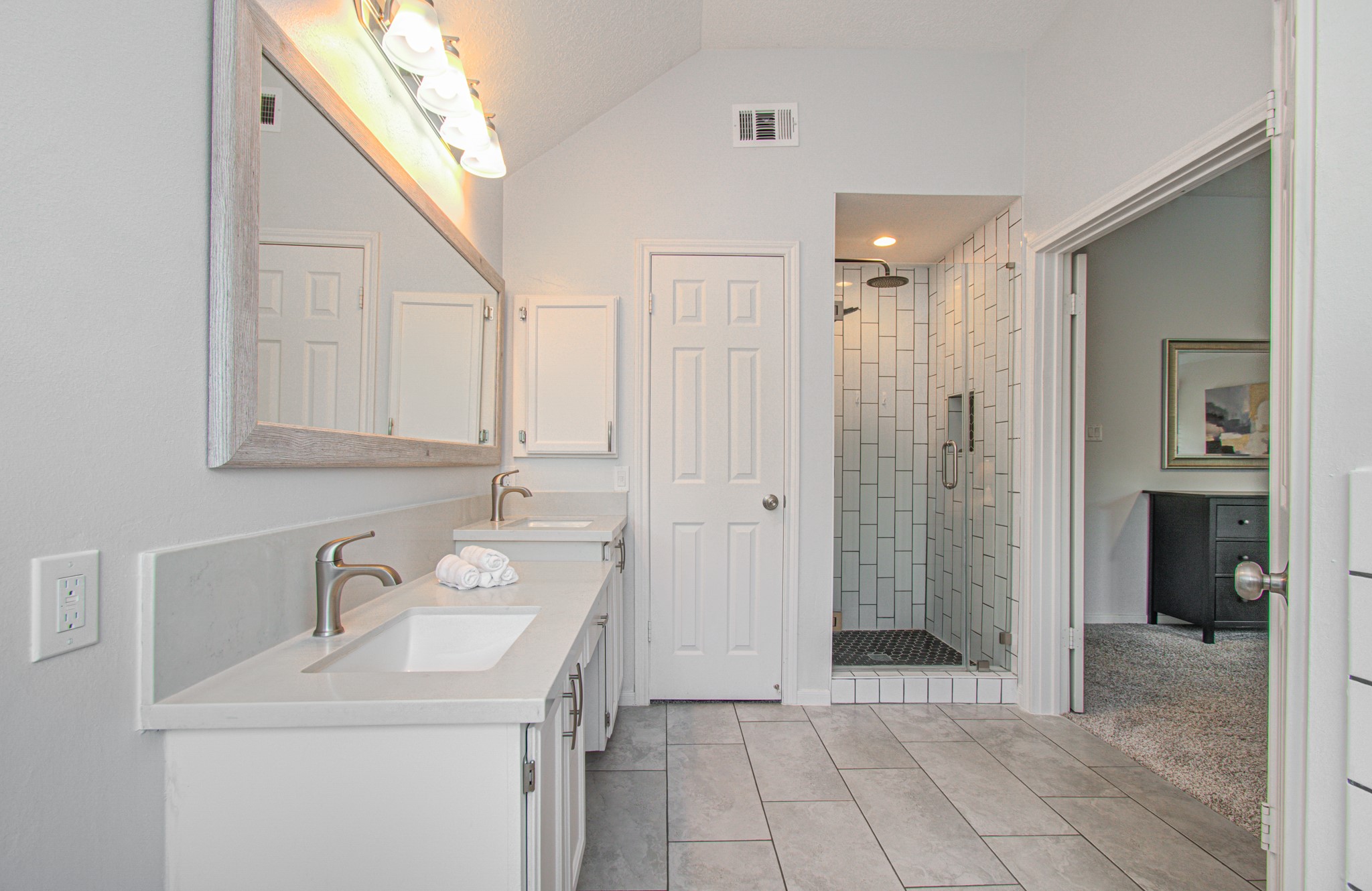22927 Northoak Forest Lane Spring, TX 77389 - Photo 18 of 37 a bathroom with a sink a toilet and shower