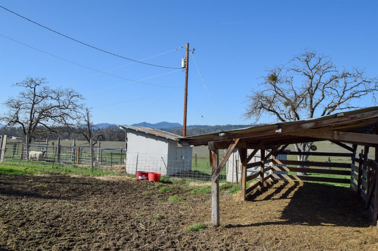 5468 Dodge Road White City, OR 97503 - Photo 11 of 32 Additional Photo