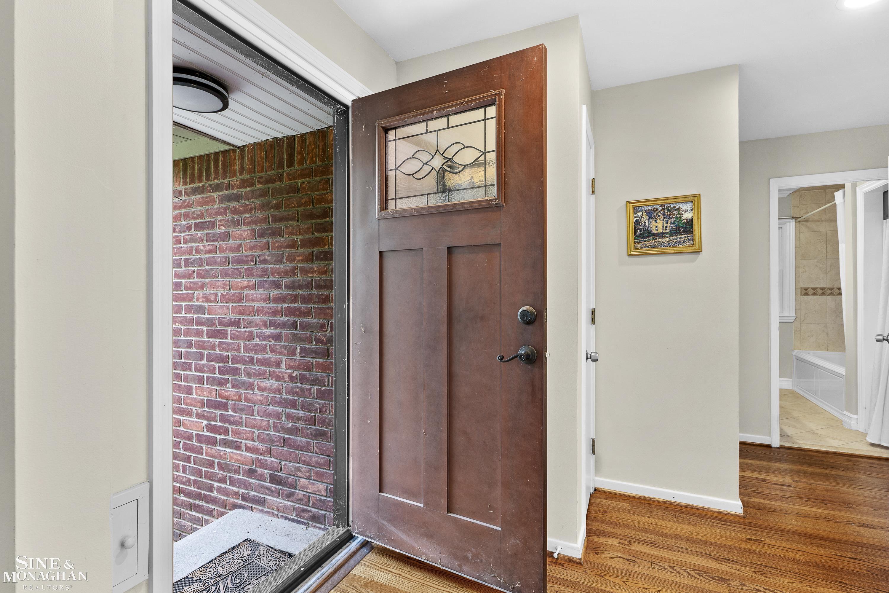 463 Lexington Road Grosse Pointe Farms, MI 48236 - Photo 33 of 38