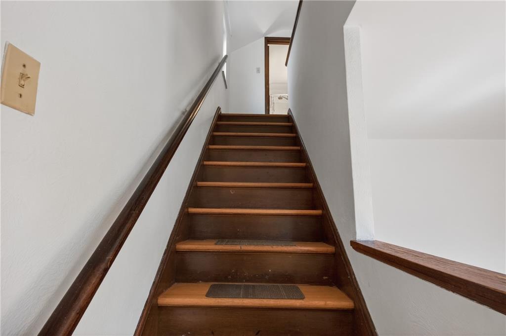 1420 Homestead Road Verona, PA 15147 - Photo 15 of 34 a view of entryway