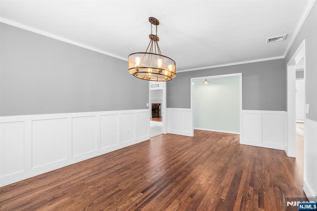 4 Daniel Lane Butler, NJ 07405 - Photo 11 of 47