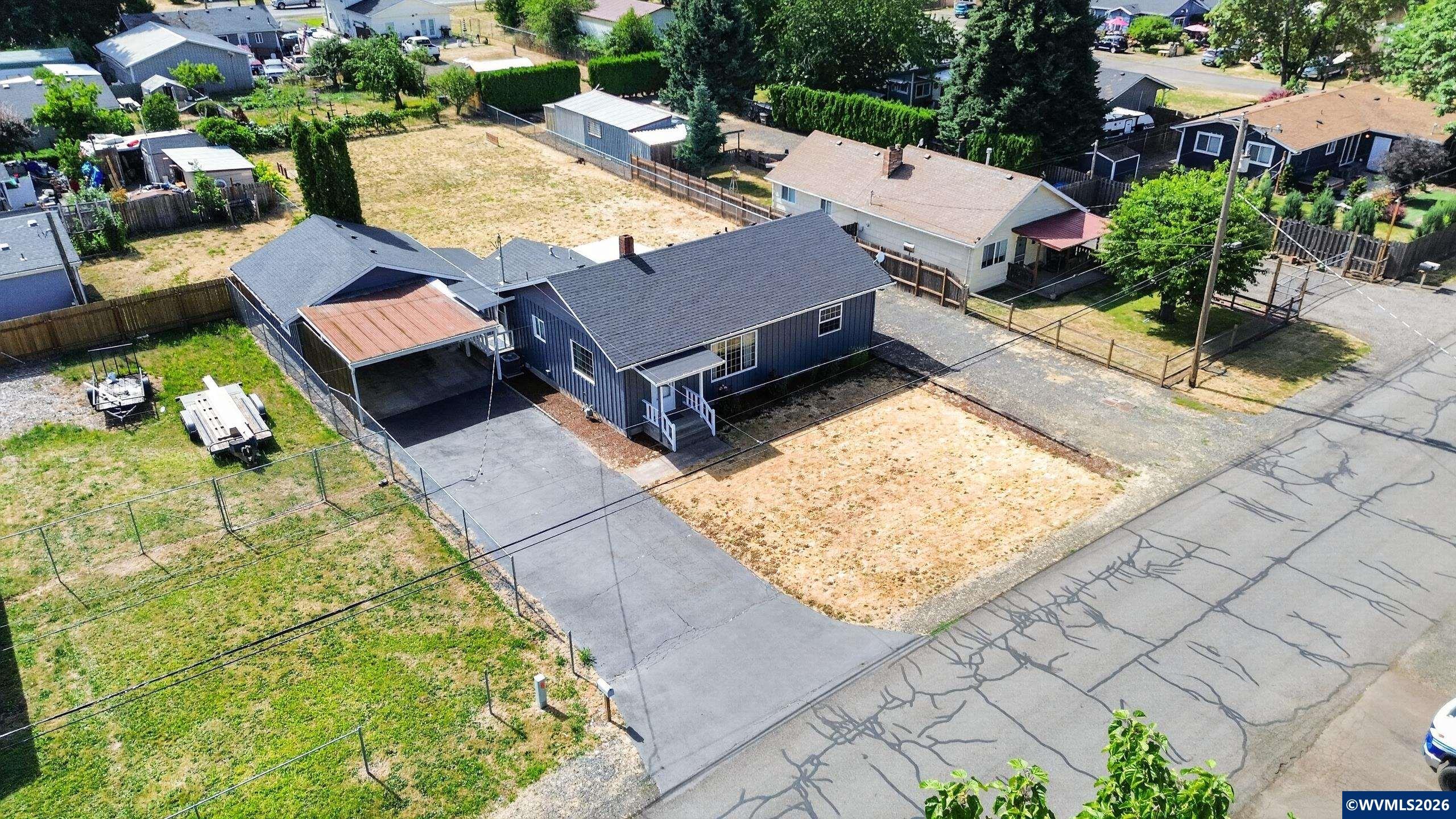 340 North 3rd Street Jefferson, OR 97352 - Photo 8 of 40