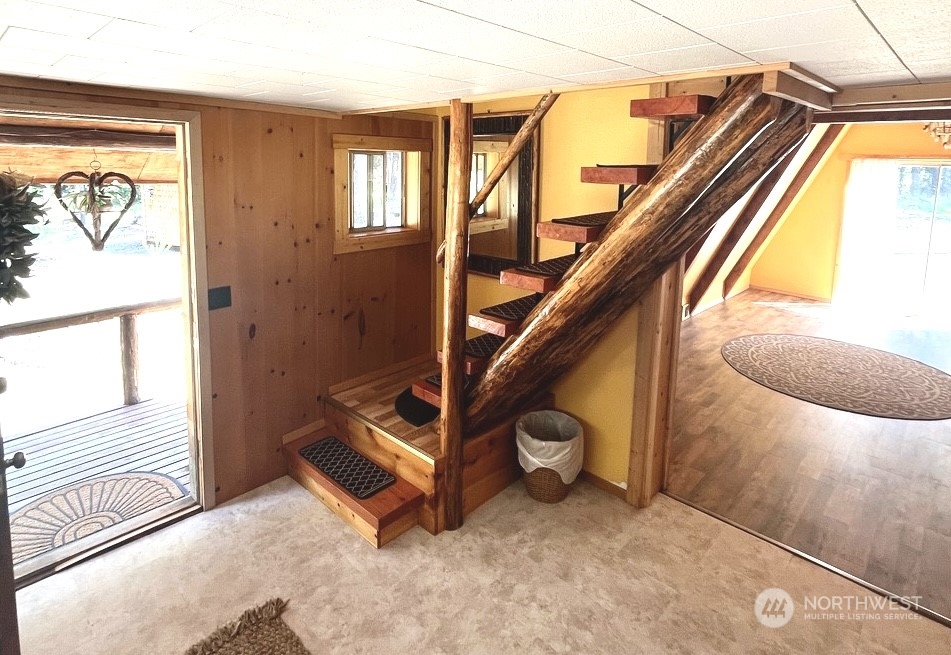 15 Turtle Run Road Tonasket, WA 98855 - Photo 15 of 34 a view of an entryway